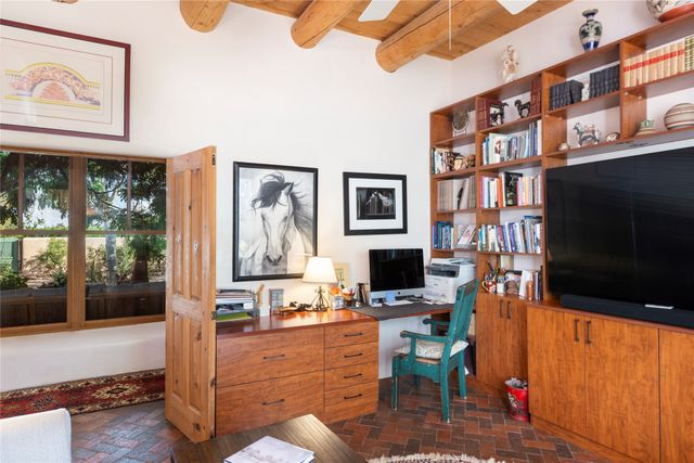 277 Spur Ranch Road, Lamy, NM 87540