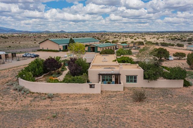 277 Spur Ranch Road, Lamy, NM 87540