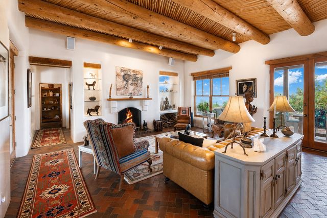 277 Spur Ranch Road, Lamy, NM 87540