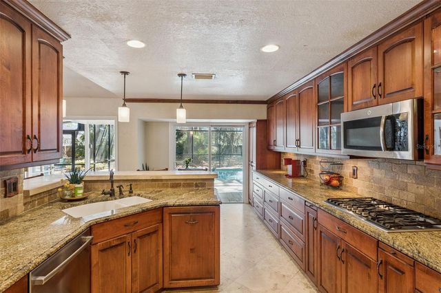 1105 NORTHERN WAY, Winter Springs, FL 32708