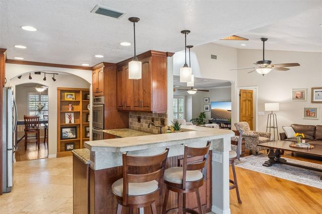 1105 NORTHERN WAY, Winter Springs, FL 32708