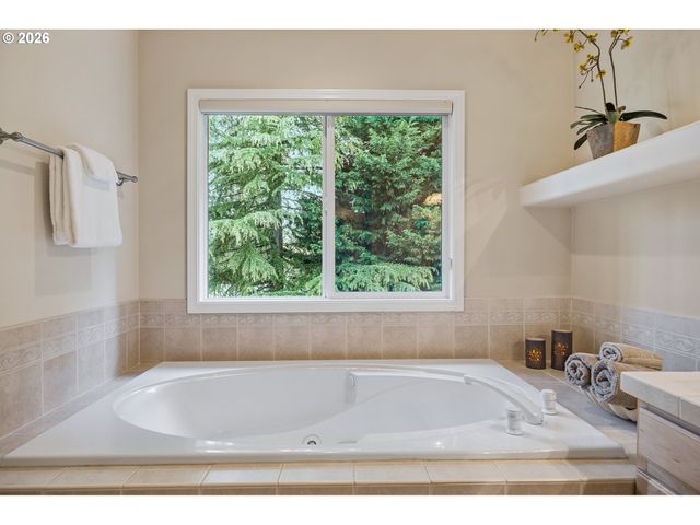 3602 Ne 101ST St, Vancouver, WA 98686