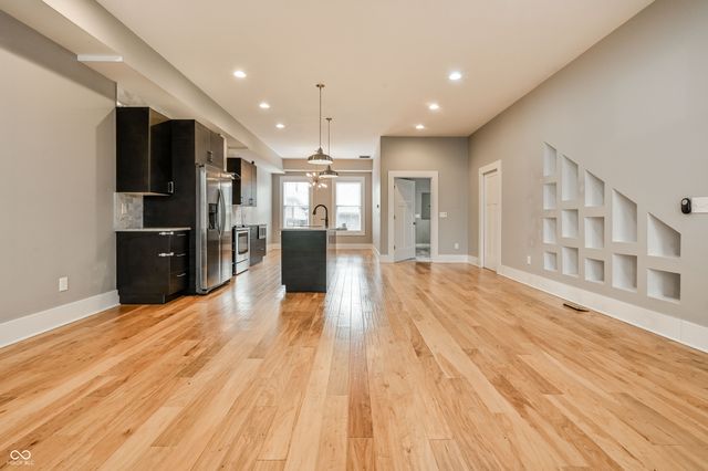 1313 Spruce Street, Indianapolis, IN 46203