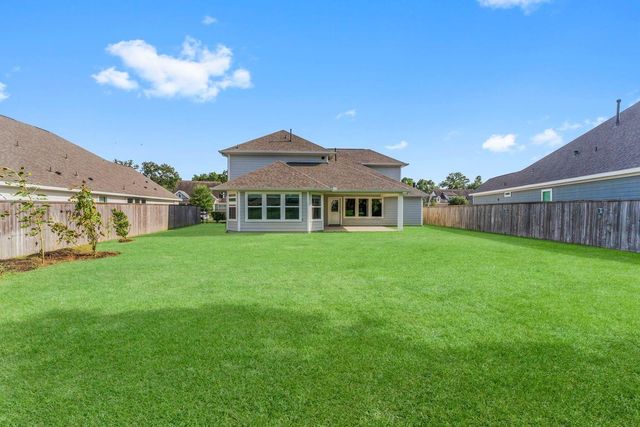 2125 Rope Maker Drive, Conroe, TX 77384
