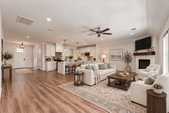 2125 Rope Maker Drive, Conroe, TX 77384