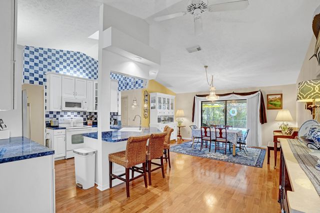 1106 Driftwood Lane, Fort Pierce, FL 34982