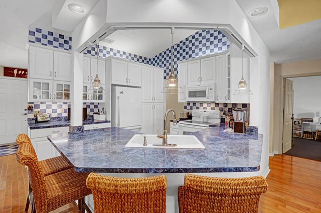 1106 Driftwood Lane, Fort Pierce, FL 34982