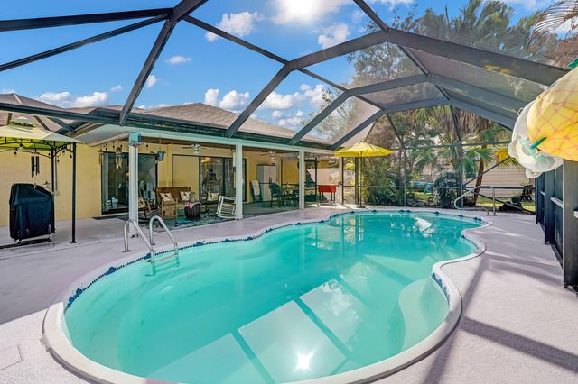 1106 Driftwood Lane, Fort Pierce, FL 34982