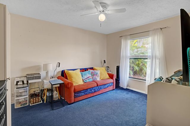 1106 Driftwood Lane, Fort Pierce, FL 34982