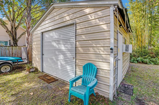 1106 Driftwood Lane, Fort Pierce, FL 34982