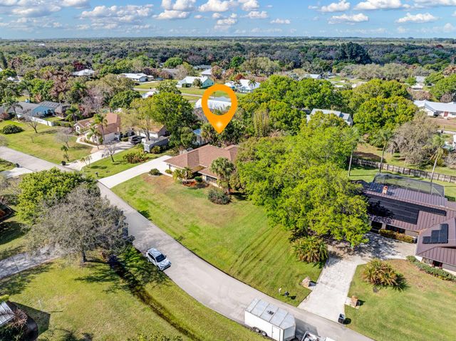 1106 Driftwood Lane, Fort Pierce, FL 34982