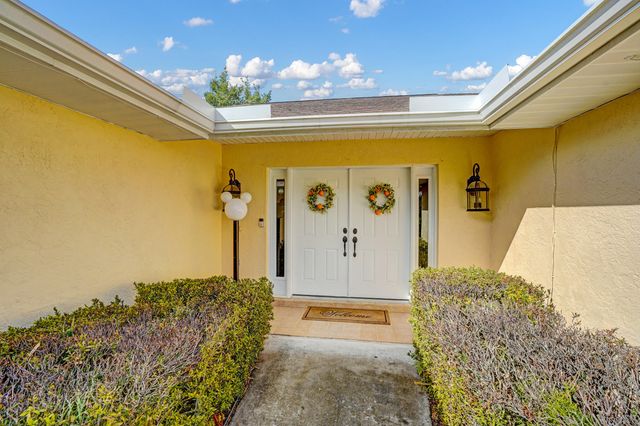 1106 Driftwood Lane, Fort Pierce, FL 34982