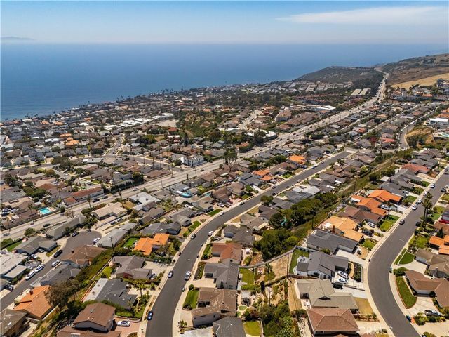 1768 Vallecito, San Pedro, CA 90732