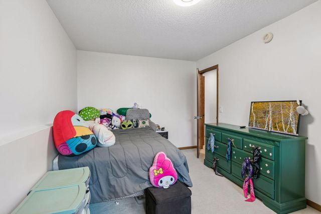 5855 W 140th Street, Savage, MN 55378