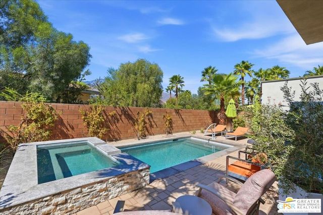 1287 Celadon Street, Palm Springs, CA 92262