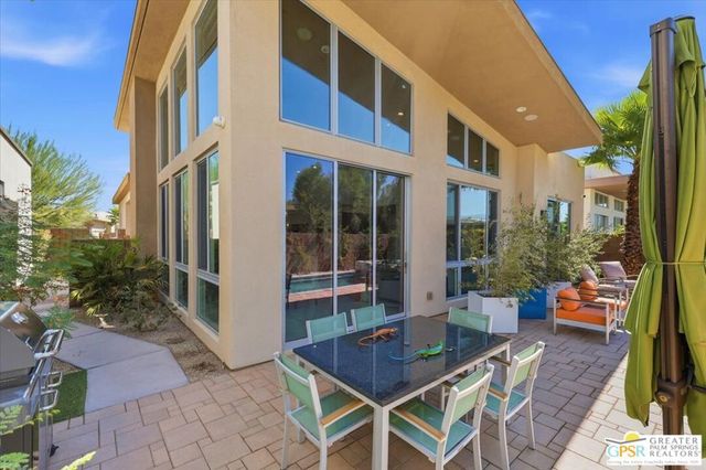 1287 Celadon Street, Palm Springs, CA 92262