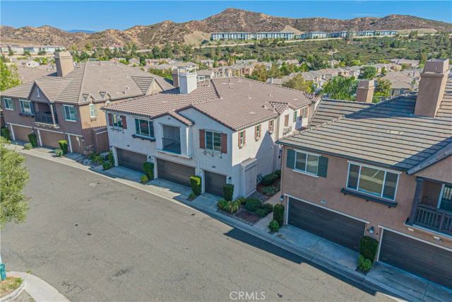 19380 Laroda, Saugus, CA 91350