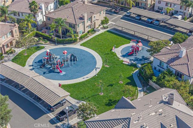 19380 Laroda, Saugus, CA 91350