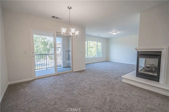 19380 Laroda, Saugus, CA 91350