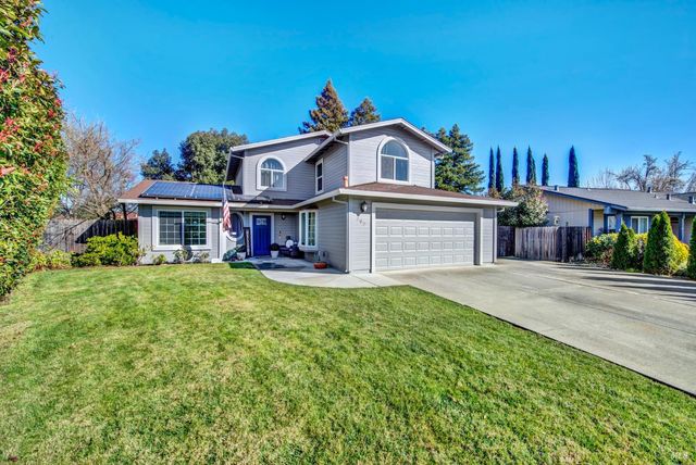 369 Kendrick Ln, Vacaville, CA 95687