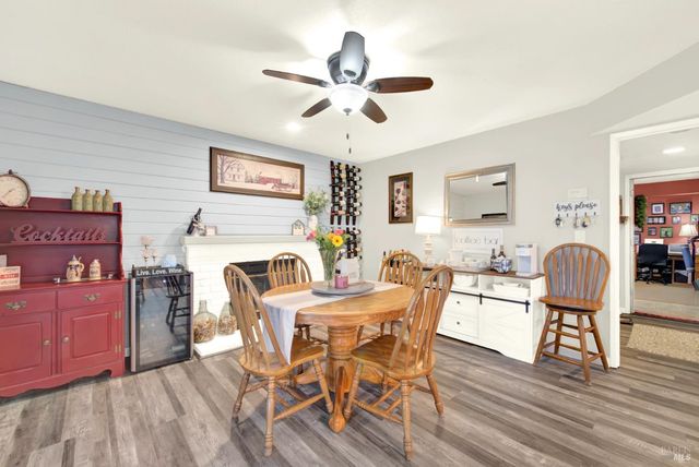 369 Kendrick Ln, Vacaville, CA 95687