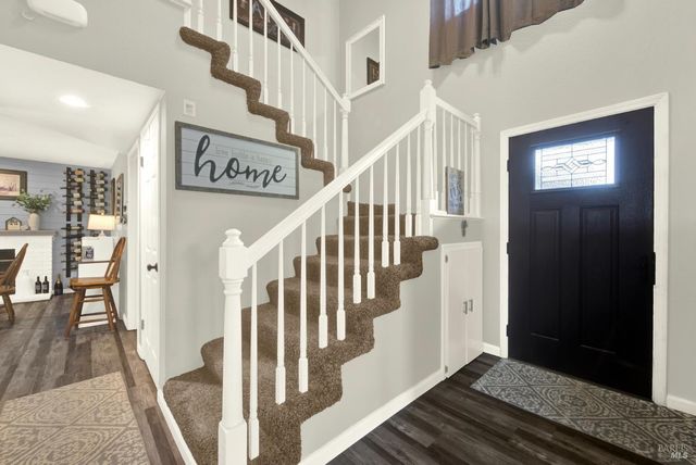 369 Kendrick Ln, Vacaville, CA 95687