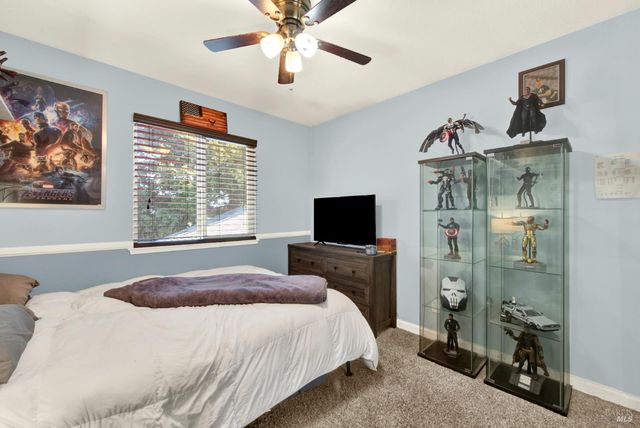 369 Kendrick Ln, Vacaville, CA 95687