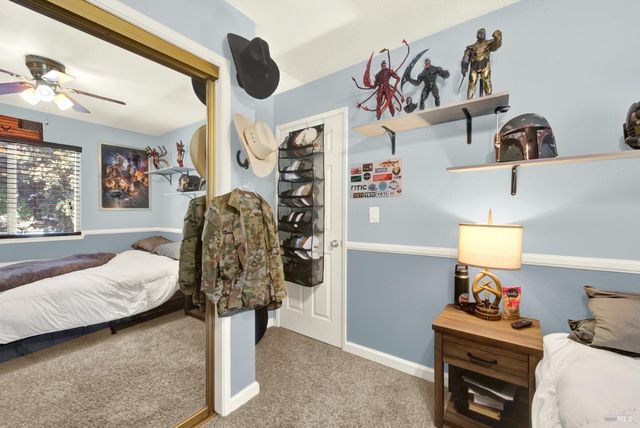 369 Kendrick Ln, Vacaville, CA 95687