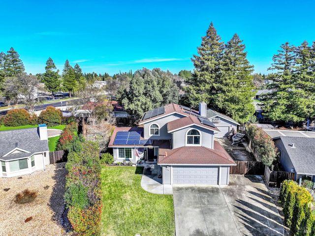 369 Kendrick Ln, Vacaville, CA 95687