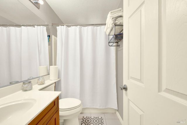 369 Kendrick Ln, Vacaville, CA 95687