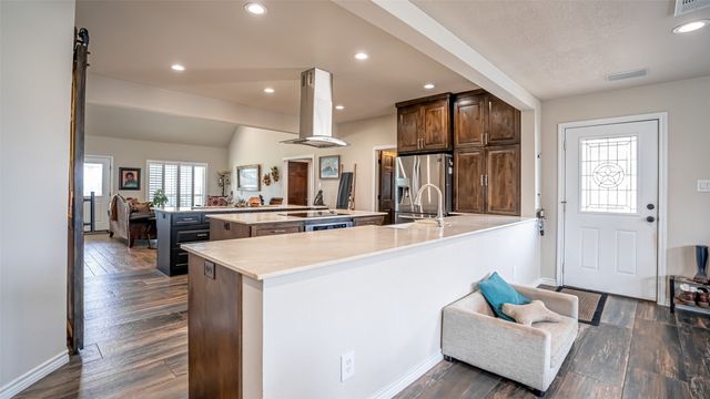 4515 E Renfro Street, Alvarado, TX 76009