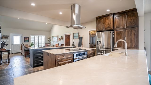 4515 E Renfro Street, Alvarado, TX 76009