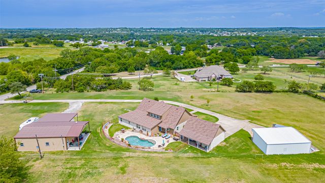 4515 E Renfro Street, Alvarado, TX 76009