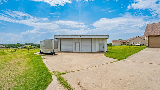 4515 E Renfro Street, Alvarado, TX 76009