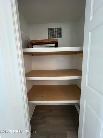 1789 RIVER Road, 4, Jacksonville, FL 32207