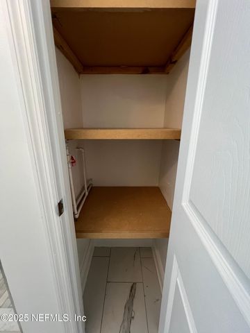 1789 RIVER Road, 4, Jacksonville, FL 32207