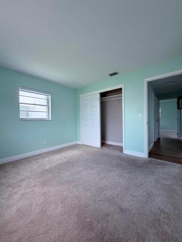 1308 SW 24th Street, Boynton Beach, FL 33426