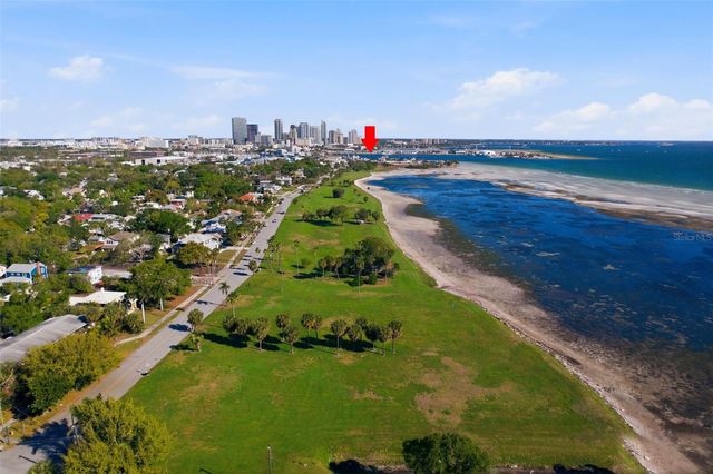 369 22ND AVENUE SE, St Petersburg, FL 33705