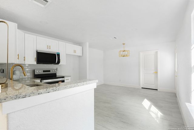 1096 Deer Valley, Spring Branch, TX 78070