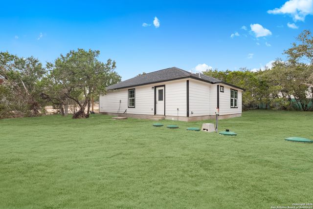 1096 Deer Valley, Spring Branch, TX 78070