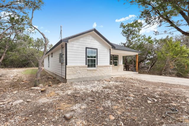 1096 Deer Valley, Spring Branch, TX 78070