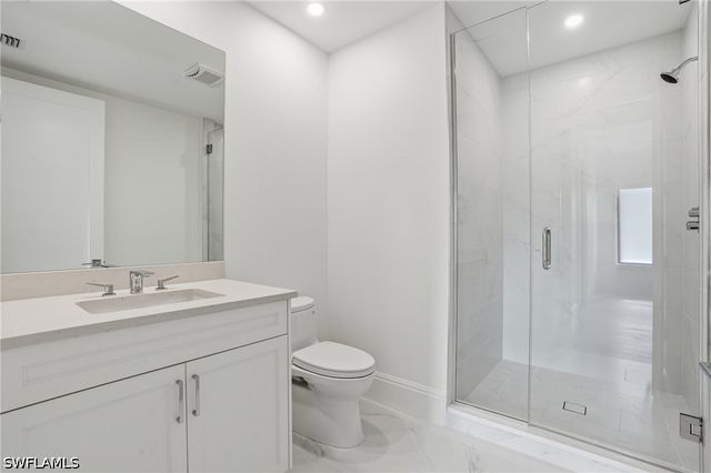1130 3rd AVE S 109, Naples, FL 34102