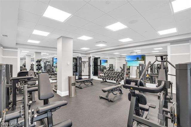 1130 3rd AVE S 109, Naples, FL 34102