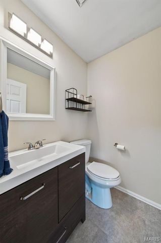 217 Country Hollow Court, St Charles, MO 63304