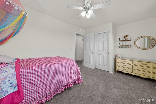 217 Country Hollow Court, St Charles, MO 63304