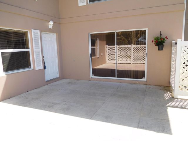 1908 Hartford Court S, West Palm Beach, FL 33409
