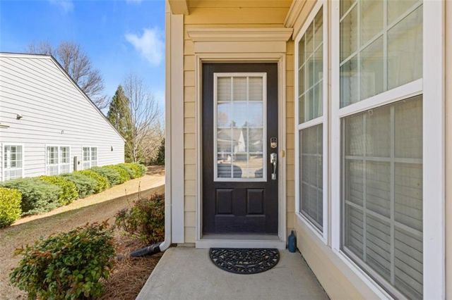 6106 Longleaf Drive, Hoschton, GA 30548