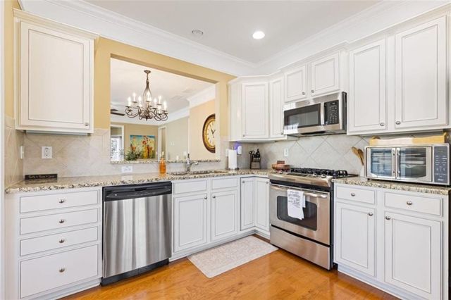 6106 Longleaf Drive, Hoschton, GA 30548