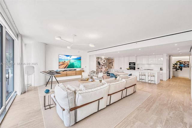 9111 Collins Avenue N-322, Surfside, FL 33154