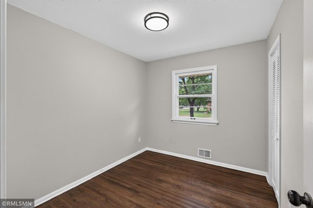 672 80th Avenue NE, Spring Lake Park, MN 55432